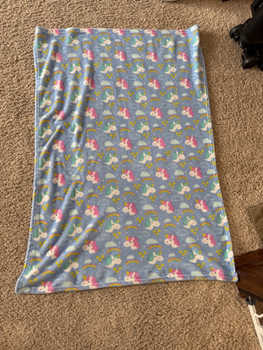 Unicorn Rainbow Fleece Throw Blanket - Blue